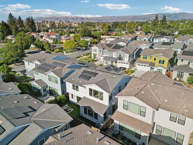 709 Vinemaple Terrace, Sunnyvale CA: https://media.crmls.org/mediaz/eb32a9d1-d3b1-4191-b49c-a6ef3936db77.jpg