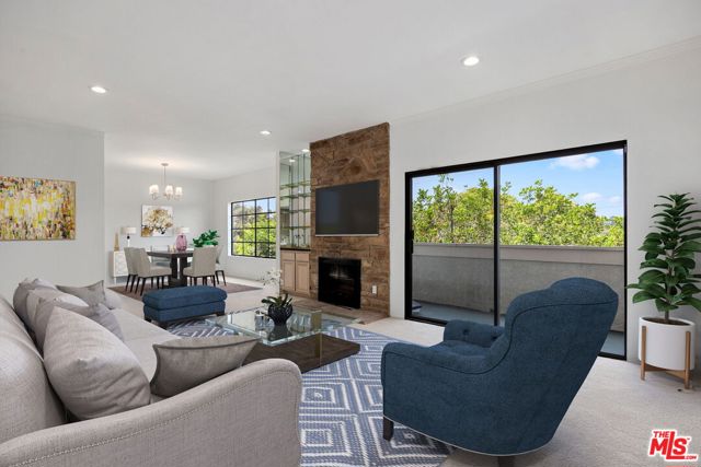 14050 Magnolia Boulevard, 316 photo 1