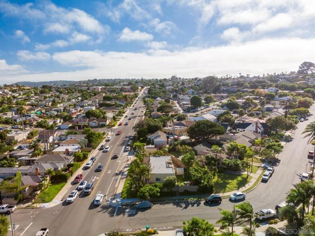 1980 Chatsworth Blvd., San Diego CA: https://media.crmls.org/mediaz/eb35becb-5095-48d5-b676-be88c55a2566.jpg