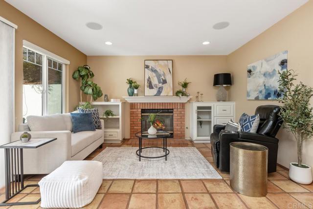 Detail Gallery Image 15 of 51 For 4623 Telescope, Carlsbad,  CA 92008 - 3 Beds | 2/1 Baths