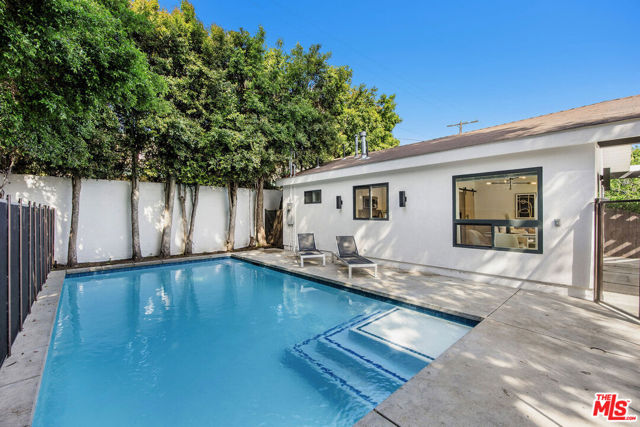 3720 Tuller Avenue, Los Angeles CA: https://media.crmls.org/mediaz/eb3709ac-3ee0-42b4-a41c-741134524c2e.jpg