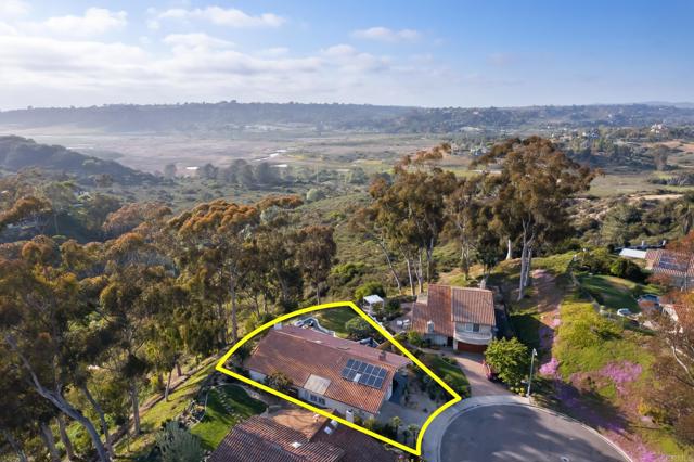 Detail Gallery Image 35 of 35 For 417 Santa Victoria, Solana Beach,  CA 92075 - 3 Beds | 2 Baths