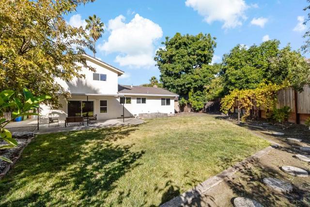 294 Rosado Road, Fremont CA: https://media.crmls.org/mediaz/eb38437b-6e7c-4f0f-bb74-04ed3437df89.jpg