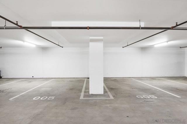 877 Island Ave, San Diego CA: https://media.crmls.org/mediaz/eb3af129-ce8e-4479-baad-5340b02b067a.jpg
