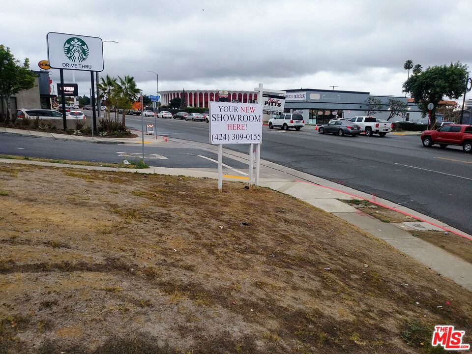 721 E MANCHESTER Boulevard, Inglewood, CA 90301