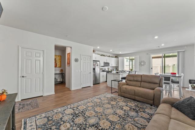 Detail Gallery Image 17 of 42 For 1788 Iris Cir, San Jacinto,  CA 92583 - 3 Beds | 2 Baths
