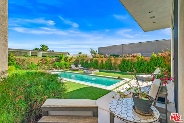 658 Dominion Way, Palm Springs, CA 92262