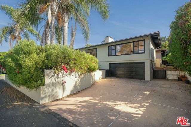 501 Via Media, Palos Verdes Estates, California 90274, 4 Bedrooms Bedrooms, ,3 BathroomsBathrooms,Residential,Sold,Via Media,23321373