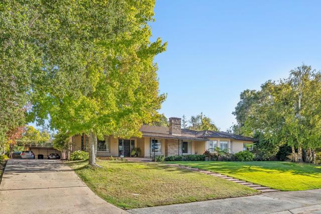 1735 Crockett Lane, Hillsborough CA: https://media.crmls.org/mediaz/eb419667-f834-4930-88b1-d6d734187837.jpg