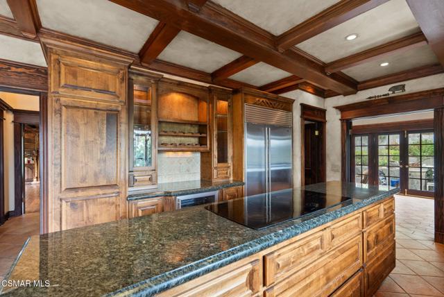 1561 Lookout Drive, Agoura Hills CA: https://media.crmls.org/mediaz/eb41f4b0-7914-4bdd-94aa-fe7cb874fa66.jpg
