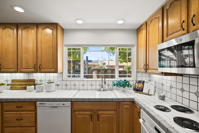 1175 Ravenscourt Avenue, San Jose CA: https://media.crmls.org/mediaz/eb421706-0bef-4e20-b70f-36fa4e3bfd1c.jpg