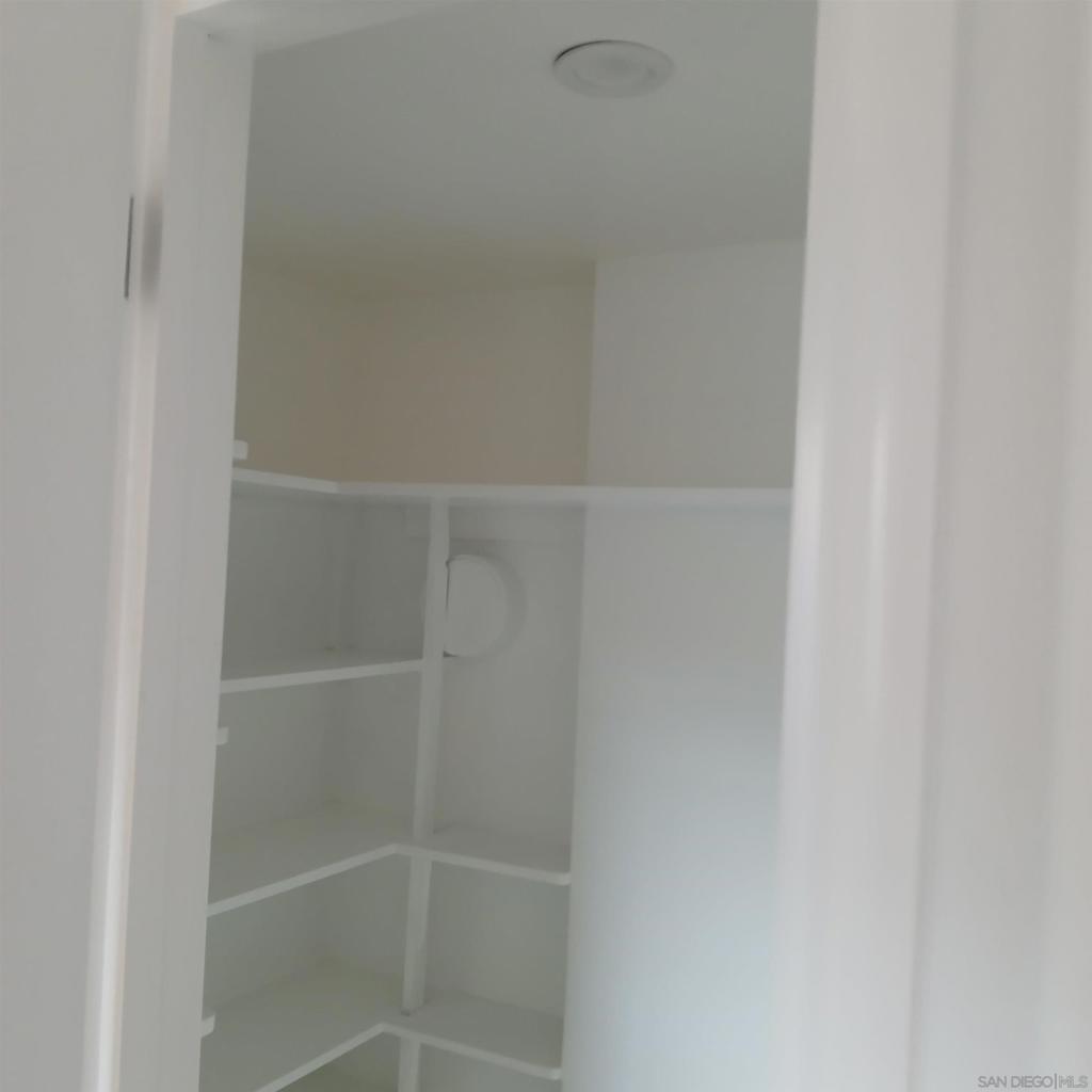 MLS #250042689SD image #22