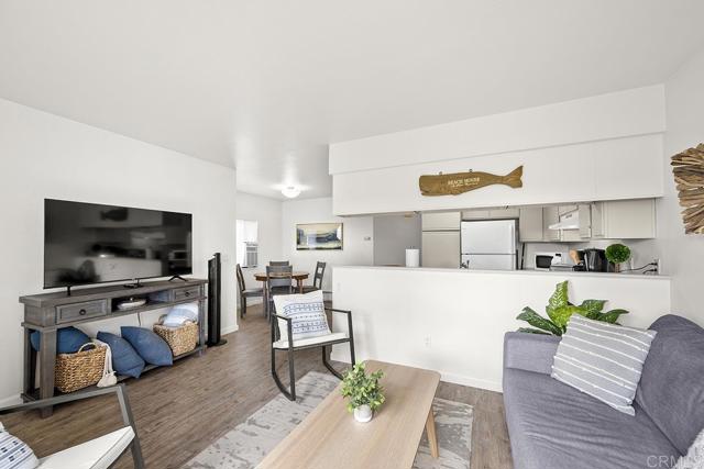 Detail Gallery Image 53 of 74 For 244 Date Ave, Imperial Beach,  CA 91932 - – Beds | – Baths