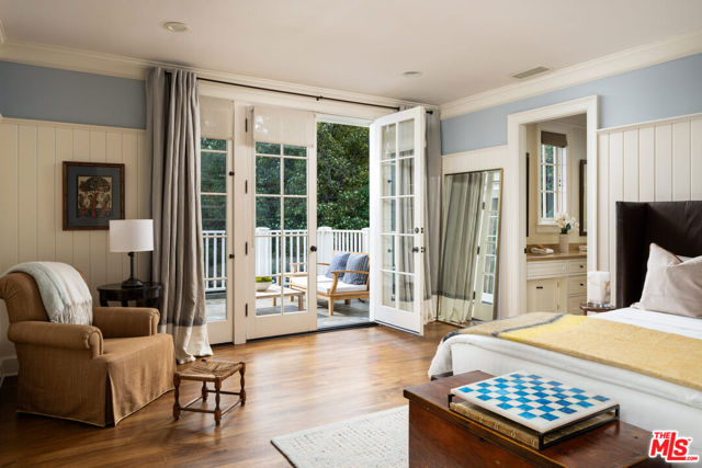 Drew Fenton | 10960 Chalon Road Los Angeles CA | MLS: 6978364
