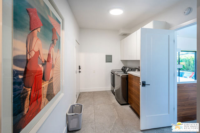 Image 52 of 64 For 2340 Duane Road