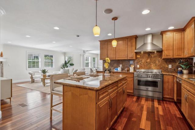20433 Walnut Avenue, Saratoga CA: https://media.crmls.org/mediaz/eb45ea16-b470-4716-b7ef-de986b1a121f.jpg
