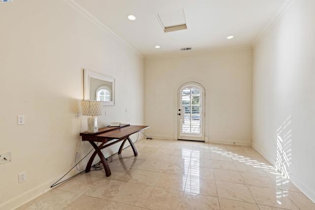 4224 Greenville Rd, Livermore CA: https://media.crmls.org/mediaz/eb467627-0e16-4915-a9a0-c44ae92eb9ea.jpg