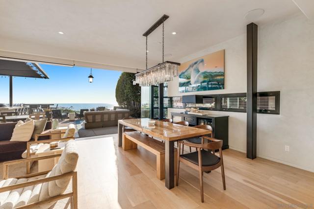 282 Neptune Avenue, Encinitas CA: https://media.crmls.org/mediaz/eb46e946-7d77-4df1-b92c-c9e45d87164c.jpg