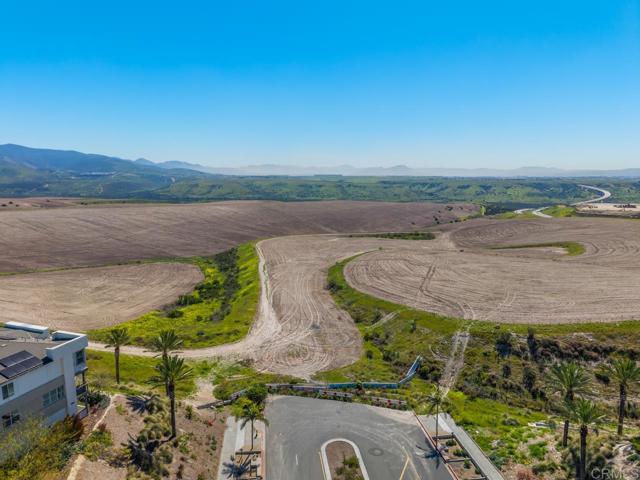 Detail Gallery Image 15 of 61 For 1812 Mint Terrace #UNIT 2,  Chula Vista,  CA 91915 - 4 Beds | 3/1 Baths