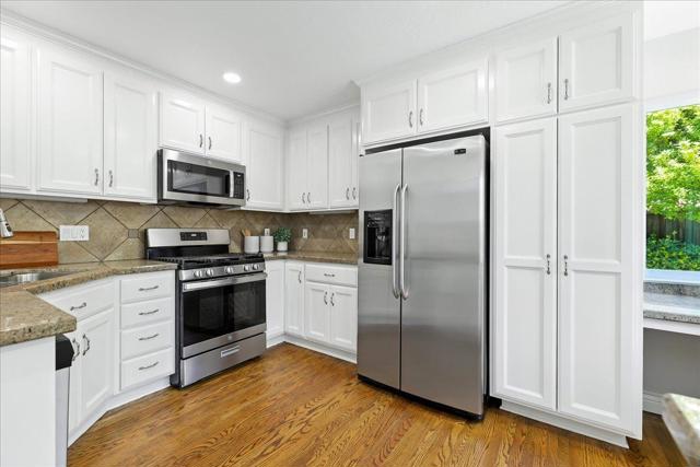 749 W Remington Drive, Sunnyvale CA: https://media.crmls.org/mediaz/eb471ec7-7278-4d4d-b93f-1b298f198002.jpg