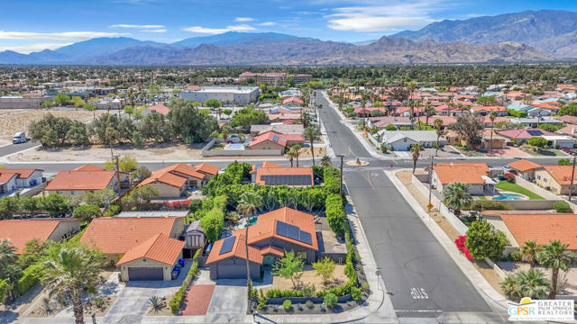 67795 Medano Road, Cathedral City CA: https://media.crmls.org/mediaz/eb476fb1-1f83-4c57-beb8-af7708fd5f6a.jpg