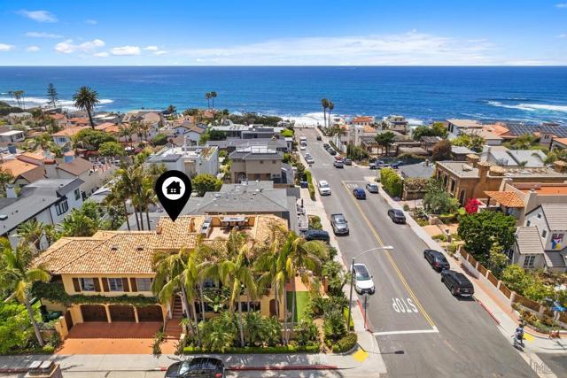 7344 Olivetas Ave, La Jolla CA: https://media.crmls.org/mediaz/eb48ea52-1c53-41cb-abec-918744dc13eb.jpg