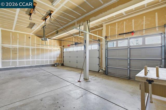 Image 24 of 51 For 811 Vineyard Ct