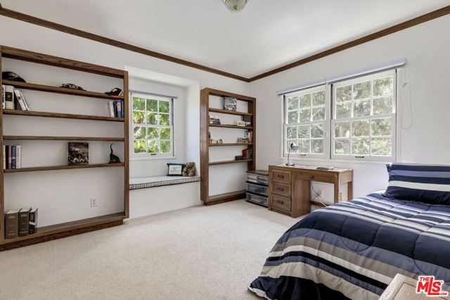 1001 Iliff Street, Pacific Palisades, California 90272, 5 Bedrooms Bedrooms, ,2 BathroomsBathrooms,Single Family Residence,For Sale,Iliff,24412083