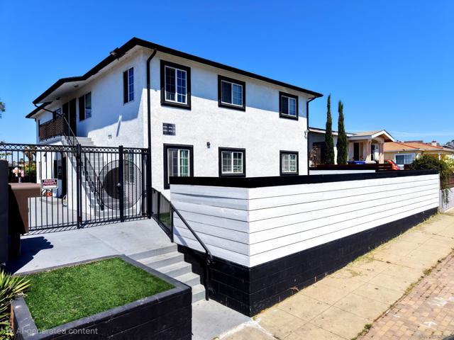 3934 Marine View Ave, San Diego CA: https://media.crmls.org/mediaz/eb49ecab-18c7-499d-9931-a66dd1a1d981.jpg