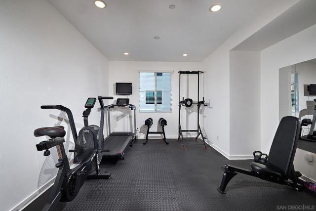 13070 Olympus Cir, Poway CA: https://media.crmls.org/mediaz/eb4a56e0-a71f-4cb8-bddb-2bff2cf8d8a2.jpg