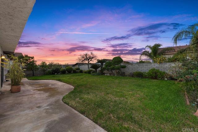 1516 Appian Way photo 3