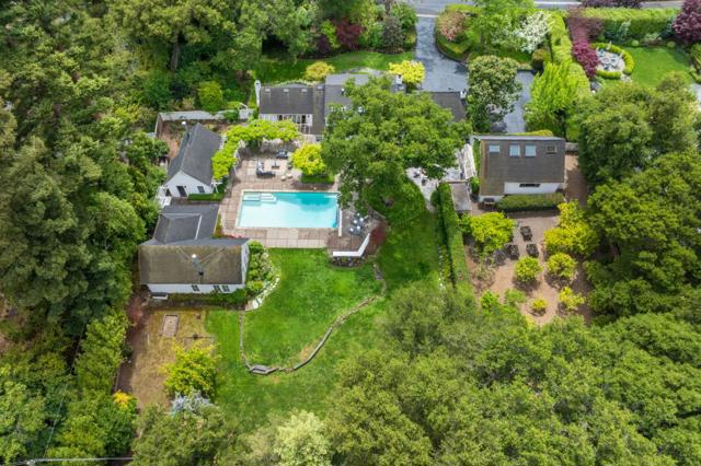 37 Lupin Lane, Atherton CA: https://media.crmls.org/mediaz/eb4b1094-cc6a-4356-b16d-285c38a847f1.jpg