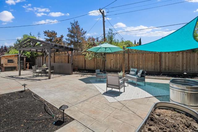 4975 Howes Lane, San Jose CA: https://media.crmls.org/mediaz/eb4baef3-a02d-4a02-bc36-5296d61b519e.jpg