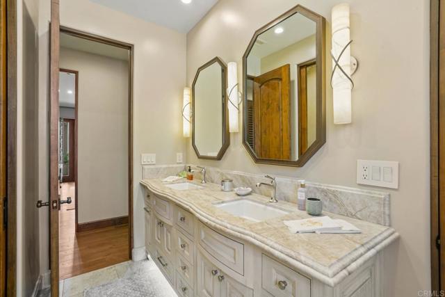 4652 Resmar Road, La Mesa CA: https://media.crmls.org/mediaz/eb4c5641-9af9-4b20-bde7-0ed788f5d1d5.jpg