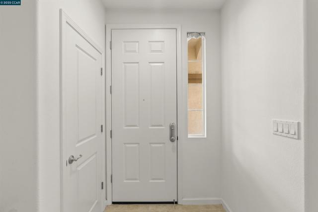 113 Carmel St, San Pablo CA: https://media.crmls.org/mediaz/eb4e31a8-a33a-439c-8ee5-f491221eb663.jpg