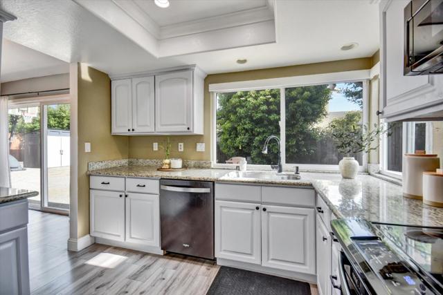 5078 Corte Verde Drive, San Jose CA: https://media.crmls.org/mediaz/eb4edd56-5822-4ea9-ba7f-26b9be289f24.jpg