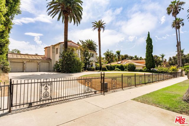 416 Marguerita Avenue photo 3