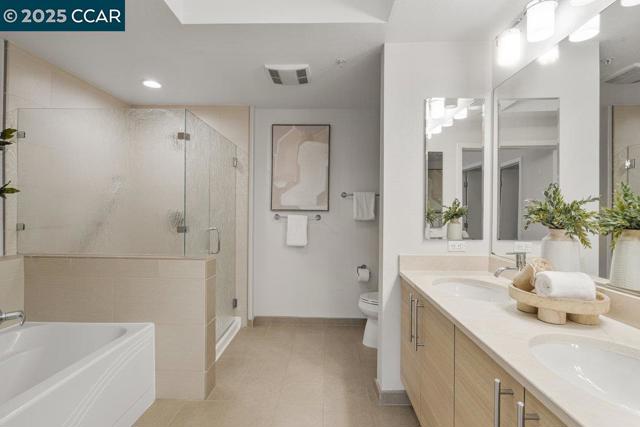 1655 N CALIFORNIA, Walnut Creek CA: https://media.crmls.org/mediaz/eb4f6a5d-b759-4eea-b67f-928baf2a9432.jpg