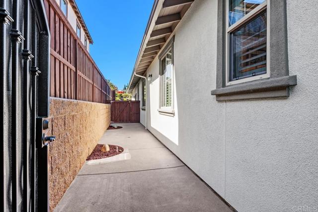 Detail Gallery Image 30 of 41 For 2856 Dove Tail Drive, San Marcos,  CA 92078 - 3 Beds | 3 Baths