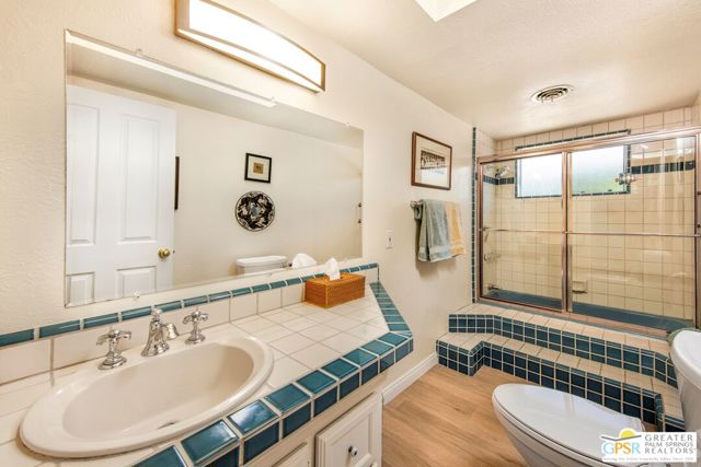 73940 Mountain View Avenue, Palm Desert CA: https://media.crmls.org/mediaz/eb51031a-b5cd-4e6d-b3d8-f279a72d2774.jpg