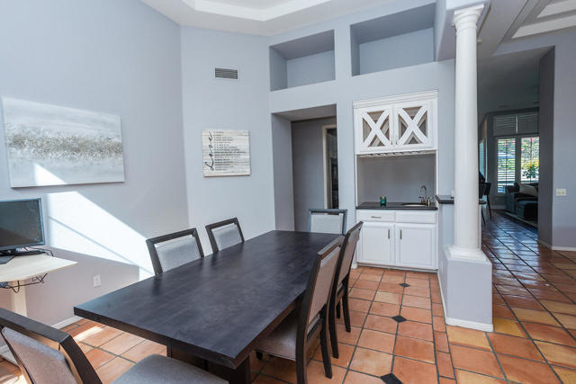 78970 Del Monte Court, La Quinta CA: https://media.crmls.org/mediaz/eb51710c-e70b-47de-8963-2dc872704e24.jpg