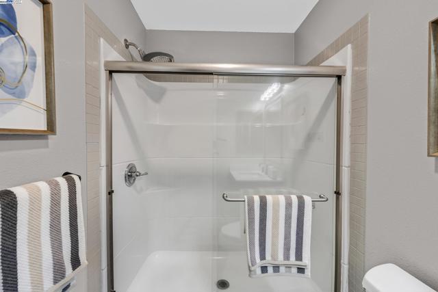 141 Peony Ct, Fremont CA: https://media.crmls.org/mediaz/eb518f9b-ecb6-4aff-9a60-b42cc4e3707a.jpg