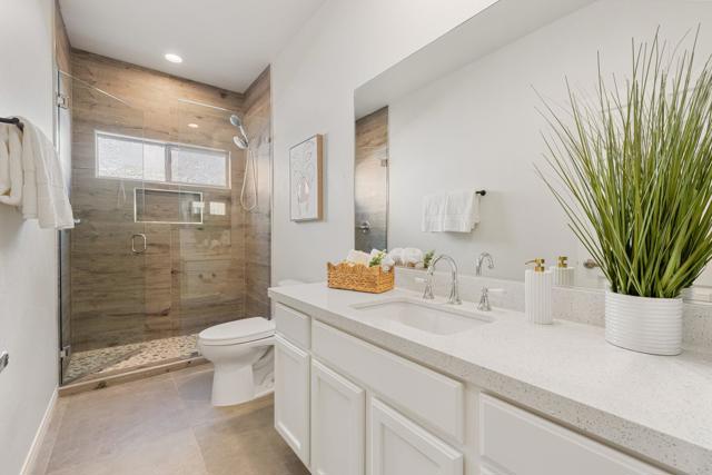 44220 Grand Canyon Lane, Palm Desert CA: https://media.crmls.org/mediaz/eb525a4c-f820-4f92-9347-8885e51d4f32.jpg