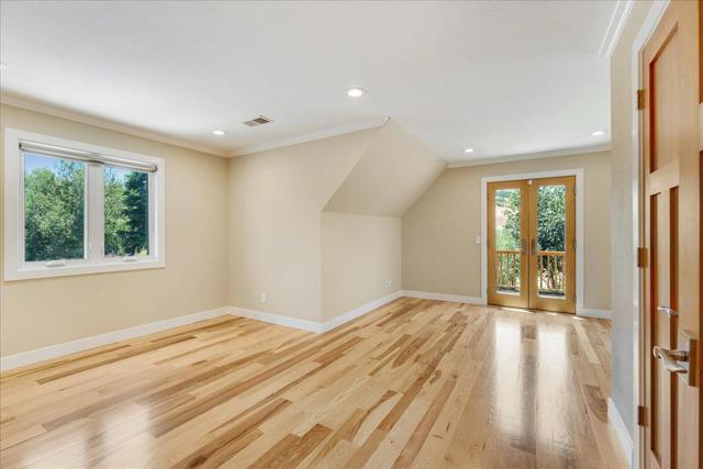 21400 Tierra Grande Court, San Jose CA: https://media.crmls.org/mediaz/eb53113d-3622-4e41-98a7-c7c1bb72d9ac.jpg