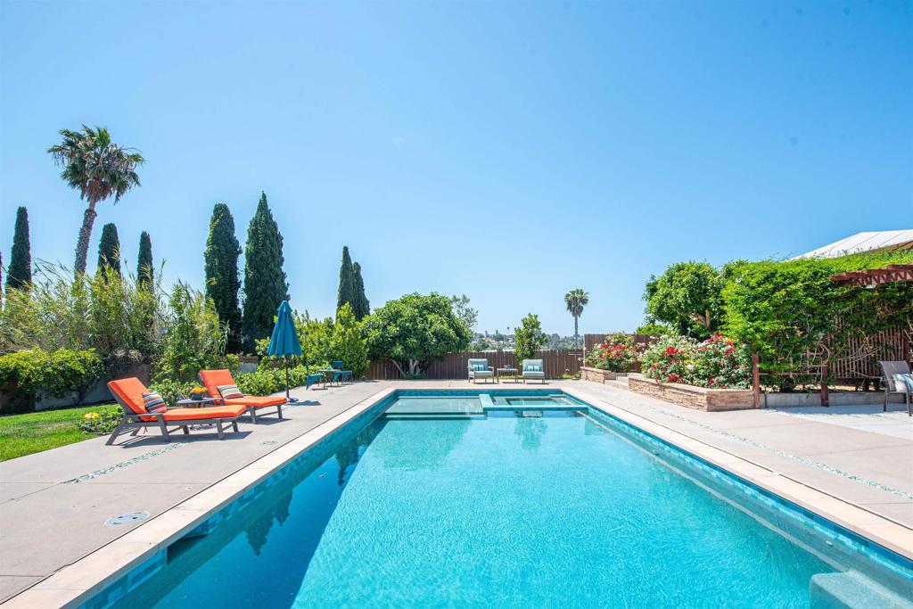 1130 Melrose Way - photo 4