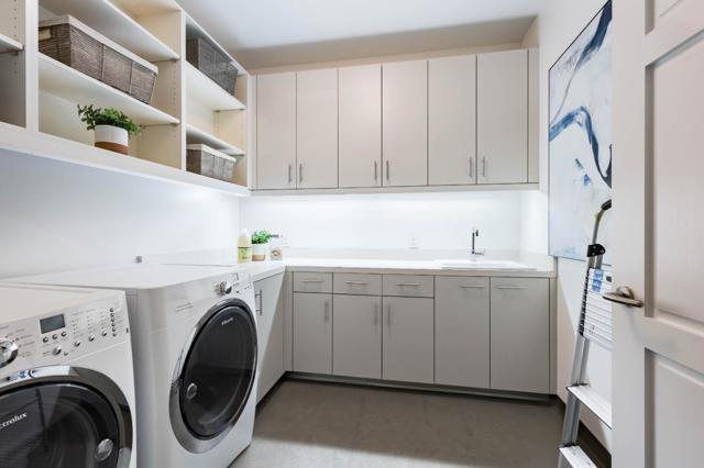 240 3rd Street, Los Altos CA: https://media.crmls.org/mediaz/eb55125c-cc2a-4e82-87c1-9e604a3ae023.jpg