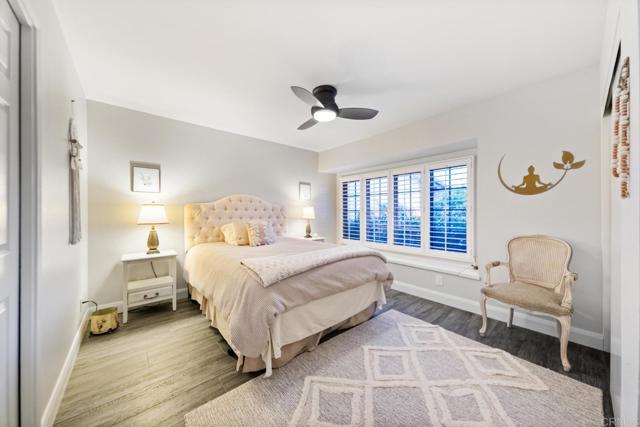 Detail Gallery Image 16 of 40 For 18383 Chetenham Ct, Rancho Bernardo (San Diego),  CA 92128 - 5 Beds | 3 Baths