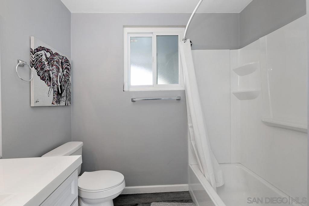 MLS #250018551SD img 31