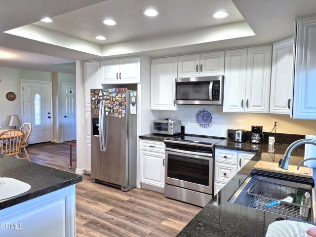 MLS #V1-33273 image #10