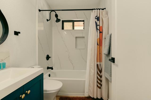 Detail Gallery Image 23 of 24 For 4339 Park Dr a,  Carlsbad,  CA 92008 - 3 Beds | 2 Baths